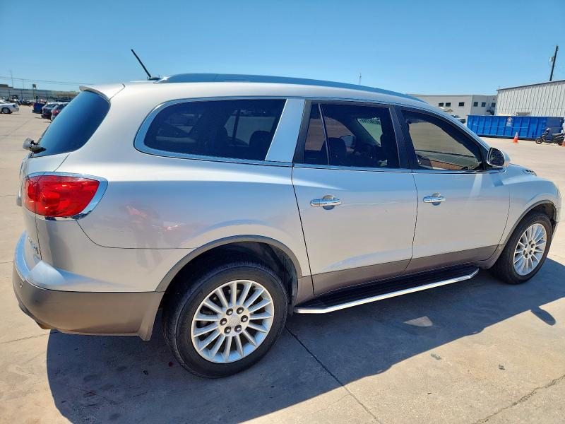 5GALRBED1AJ189782 - 2010 BUICK ENCLAVE CXL SILVER photo 3