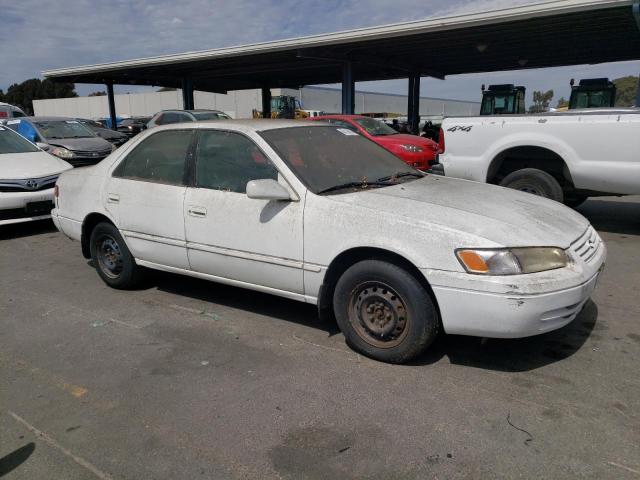 4T1BG22K6XU499013 - 1999 TOYOTA CAMRY CE WHITE photo 4