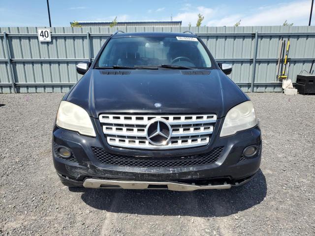 4JGBB8GB8AA582154 - 2010 MERCEDES-BENZ ML 350 4MATIC BLACK photo 5