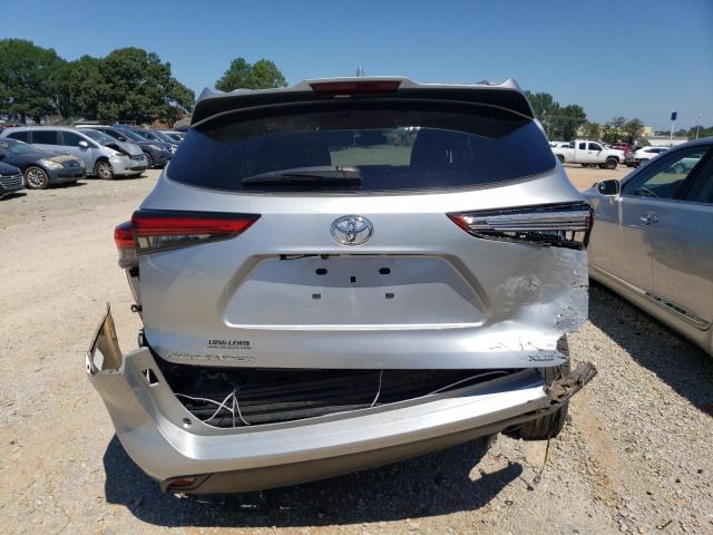 5TDGZRAH7NS117415 - 2022 TOYOTA HIGHLANDER XLE Gümüş foto 6