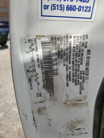 1LNHM81W1XY661004 - 1999 LINCOLN TOWN CAR EXECUTIVE WHITE photo 12