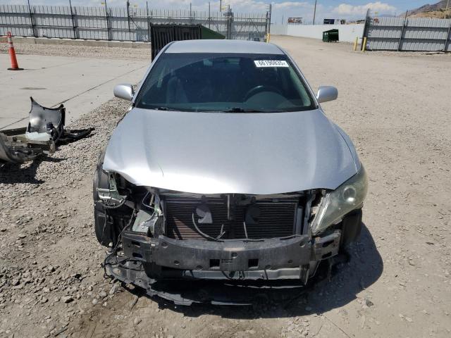 4T1BF3EK5AU066035 - 2010 TOYOTA CAMRY BASE Gümüş foto 5