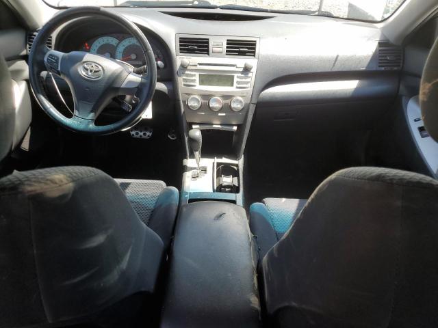 4T1BF3EK5AU066035 - 2010 TOYOTA CAMRY BASE Gümüş foto 8