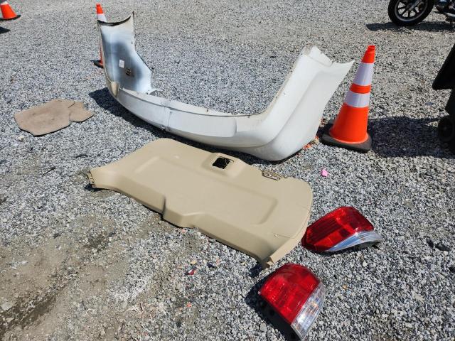 5FNRL3H78AB030240 - 2010 HONDA ODYSSEY EXL WHITE photo 13