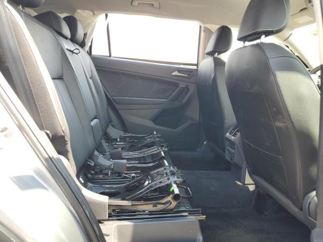 3VV2B7AX5RM045664 - 2024 VOLKSWAGEN TIGUAN SE 银色 照片 11