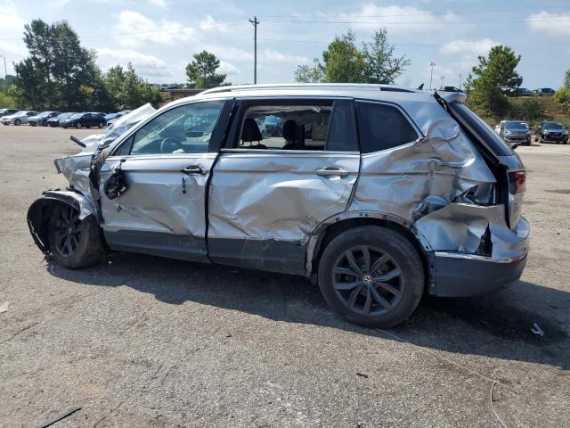 3VV2B7AX5RM045664 - 2024 VOLKSWAGEN TIGUAN SE 银色 照片 2