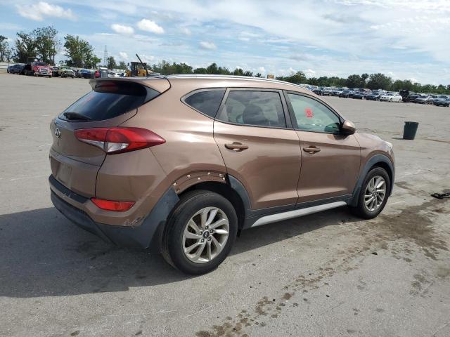 KM8J33A45HU518636 - 2017 HYUNDAI TUCSON LIMITED BROWN photo 3