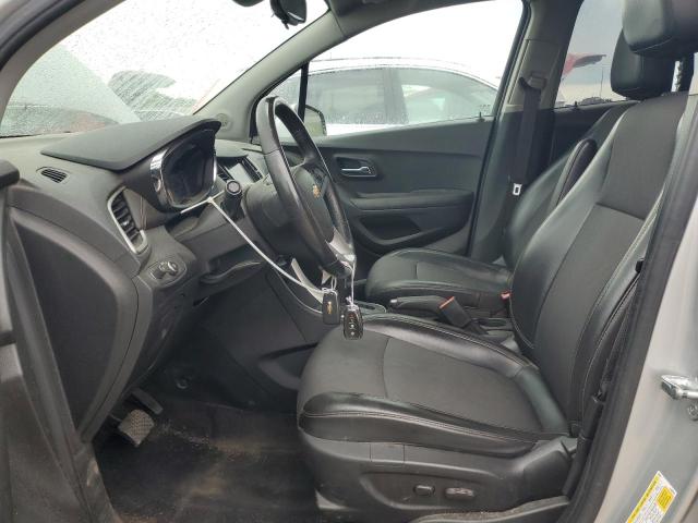 KL7CJLSB5JB637706 - 2018 CHEVROLET TRAX 1LT Silber Foto 7