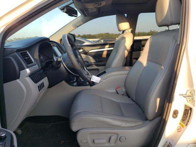 5TDKKRFH7FS044815 - 2015 TOYOTA HIGHLANDER XLE WHITE photo 7