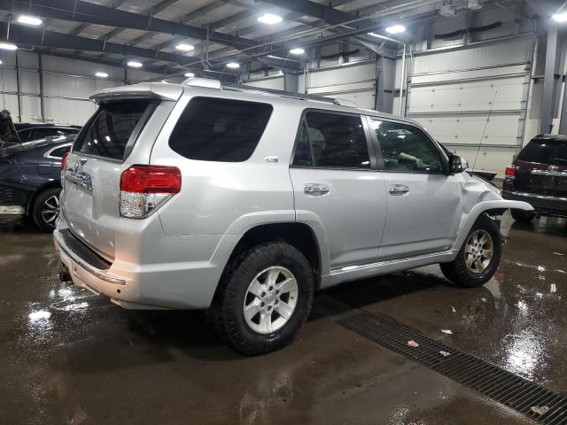 JTEBU5JR6B5049521 - 2011 TOYOTA 4RUNNER SR5 SILVER photo 3