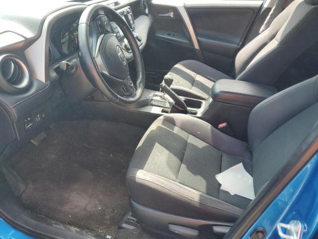 JTMWFREV0HD093933 - 2017 TOYOTA RAV4 XLE BLUE photo 7