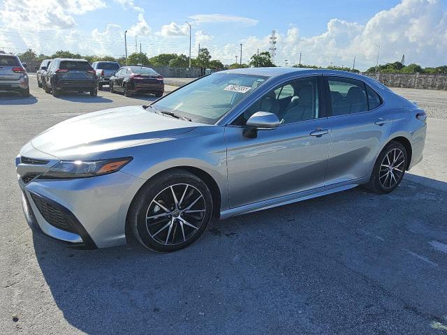 4T1G11AK4PU807279 - 2023 TOYOTA CAMRY SE NIGHT SHADE WHITE photo 1