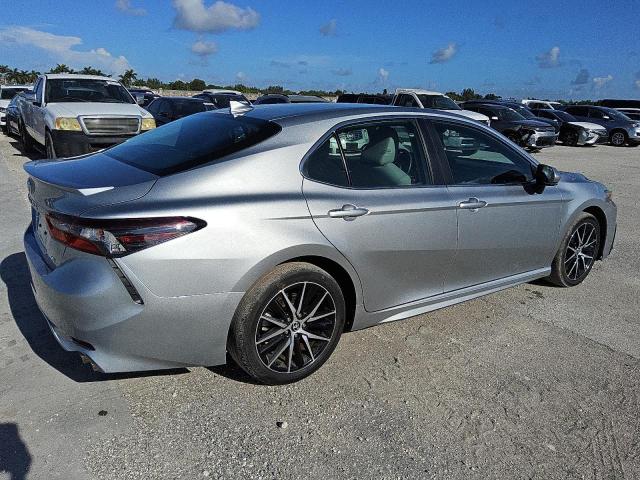 4T1G11AK4PU807279 - 2023 TOYOTA CAMRY SE NIGHT SHADE WHITE photo 3