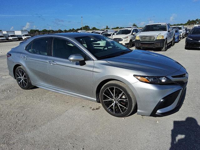 4T1G11AK4PU807279 - 2023 TOYOTA CAMRY SE NIGHT SHADE WHITE photo 4