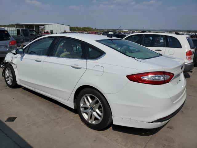 3FA6P0HR3DR336827 - 2013 FORD FUSION SE WHITE photo 2