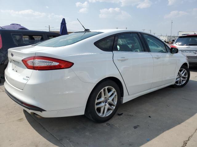 3FA6P0HR3DR336827 - 2013 FORD FUSION SE WHITE photo 3