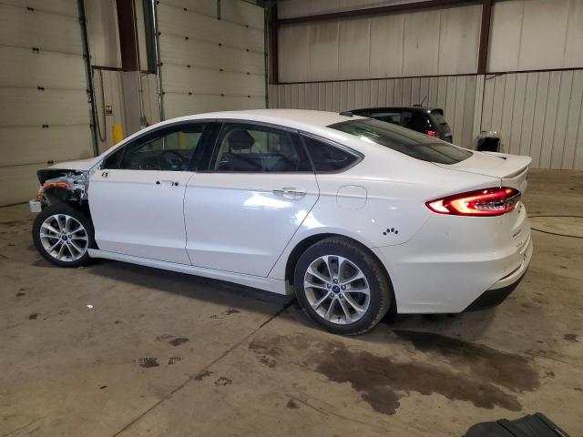 3FA6P0SU4LR246095 - 2020 FORD FUSION TITANIUM WHITE photo 2