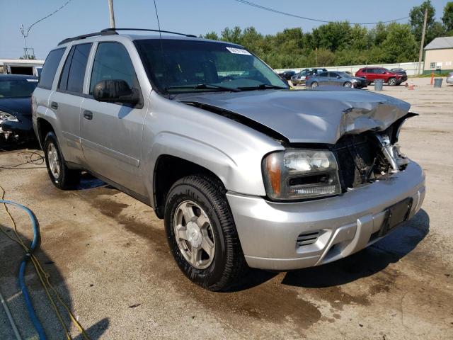 1GNDS13S262252514 - 2006 CHEVROLET TRAILBLAZE LS SILVER photo 4