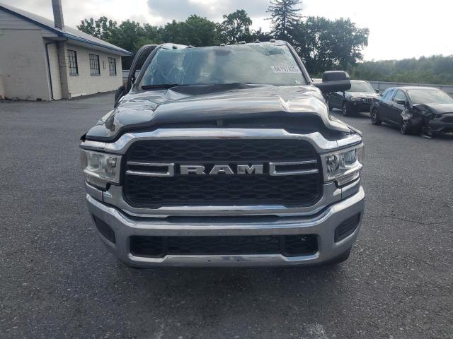 3C6UR5CJXNG127437 - 2022 RAM 2500 TRADESMAN შავი ფოტო 5