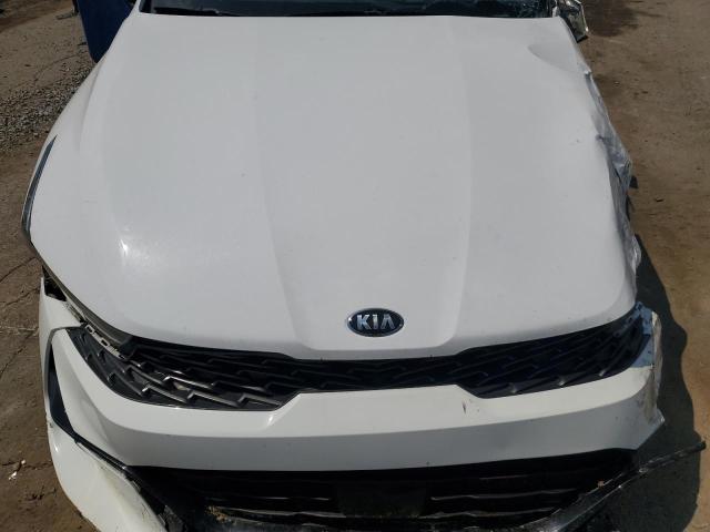 5XXG64J2XMG074518 - 2021 KIA K5 GT LINE WHITE photo 11