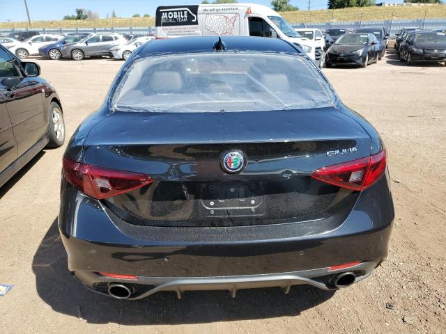 ZARFAEBN4H7543454 - 2017 ALFA ROMEO GIULIA BLACK photo 6