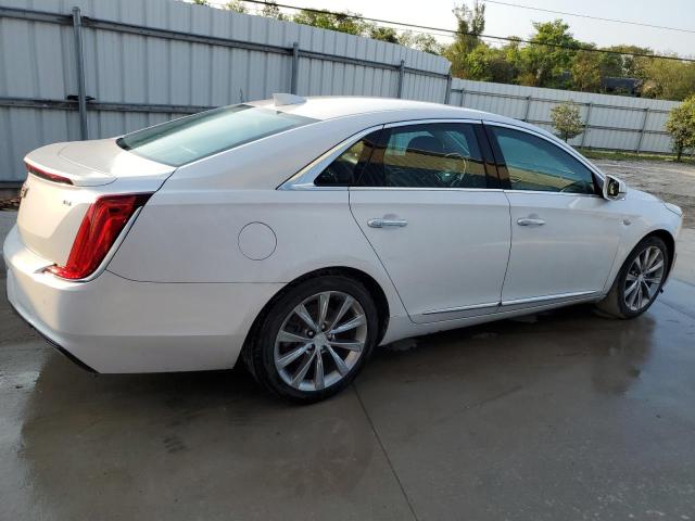 2G61L5S34J9123049 - 2018 CADILLAC XTS WHITE photo 3