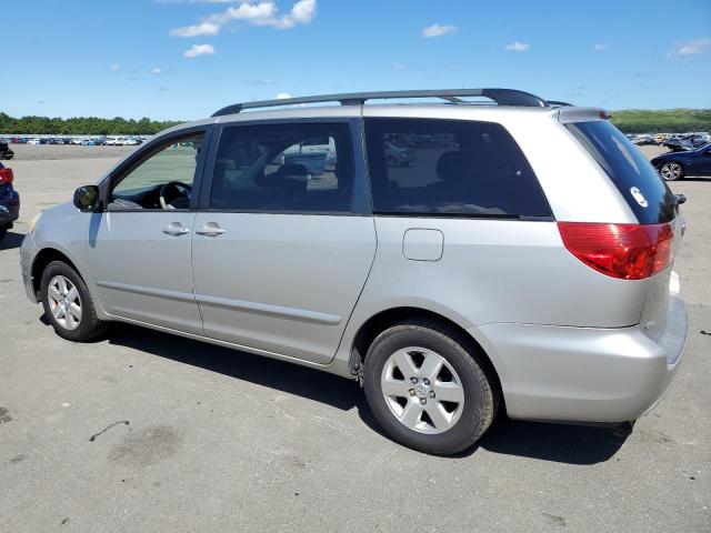 5TDZA23C56S399466 - 2006 TOYOTA SIENNA CE SILVER photo 2