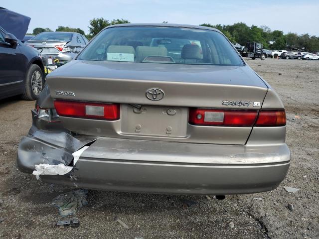 JT2BF28K0X0165137 - 1999 TOYOTA CAMRY LE TAN photo 6