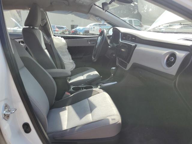 2T1BURHE9JC064613 - 2018 TOYOTA COROLLA L 白色 照片 7