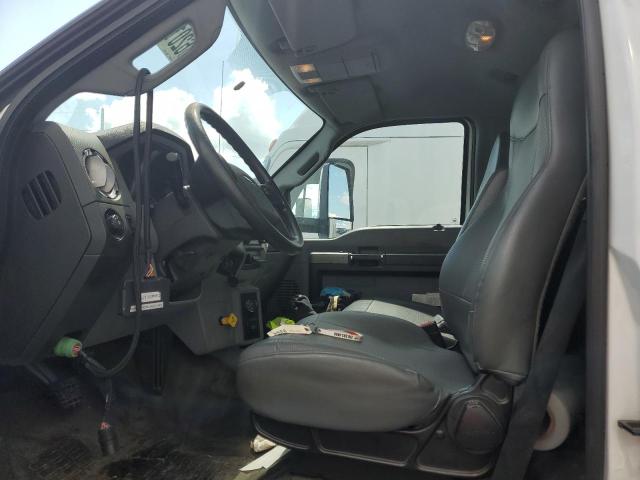 1FDWF7DC2KDF05423 - 2019 FORD F750 SUPER DUTY WHITE photo 5