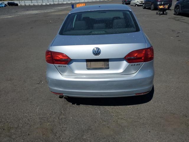 3VWDZ7AJ7BM370205 - 2011 VOLKSWAGEN JETTA SE SILVER photo 6
