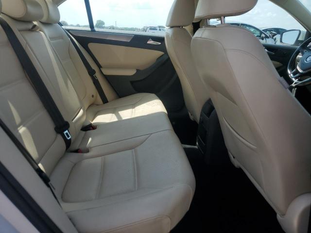 3VWDB7AJ3JM254132 - 2018 VOLKSWAGEN JETTA SE 白色 照片 10