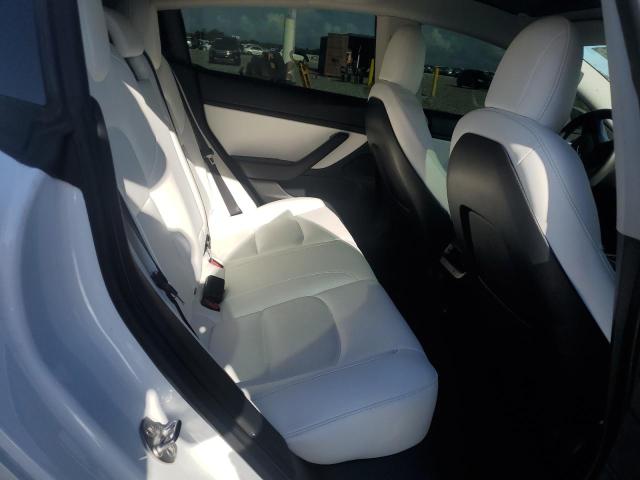 5YJ3E1EA8MF853775 - 2021 TESLA MODEL 3 白色 照片 10