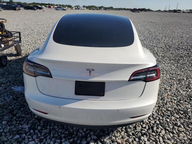 5YJ3E1EA8MF853775 - 2021 TESLA MODEL 3 白色 照片 6