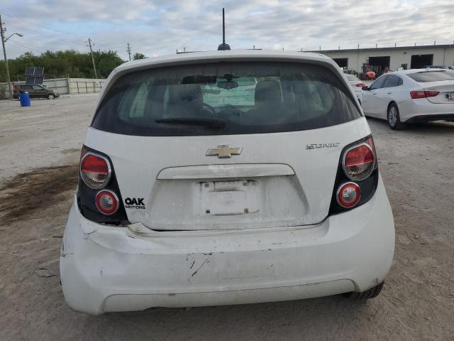 1G1JA6SH5G4162614 - 2016 CHEVROLET SONIC LS WHITE photo 6