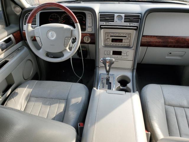 5LMFU28555LJ08882 - 2005 LINCOLN NAVIGATOR 黑色 照片 8