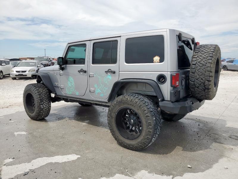 1C4HJWEG1GL162043 - 2016 JEEP WRANGLER U SAHARA SILVER photo 2