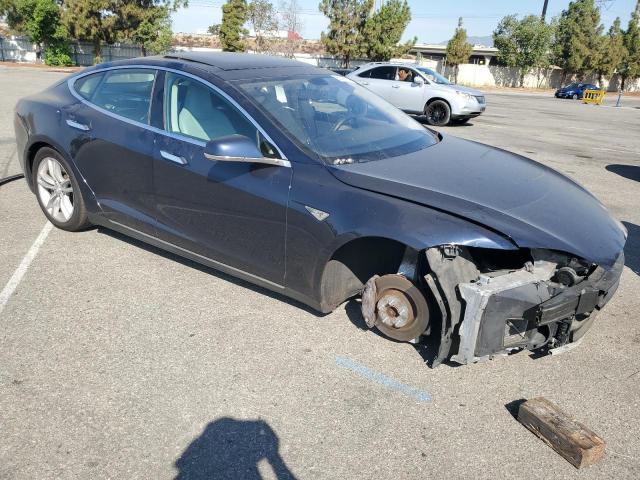 5YJSA1CG4DFP03922 - 2013 TESLA MODEL S BLUE photo 4