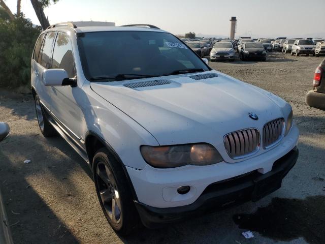 5UXFB53535LV10260 - 2005 BMW X5 4.4I WHITE photo 4