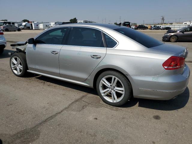 1VWBN7A3XEC007617 - 2014 VOLKSWAGEN PASSAT SE SILVER photo 2