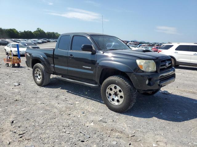 5TETU62N68Z507199 - 2008 TOYOTA TACOMA PRERUNNER ACCESS CAB BLACK photo 4