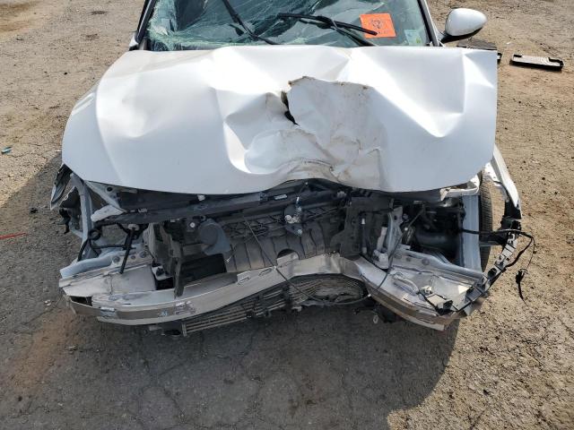 1HGCV2F56KA027456 - 2019 HONDA ACCORD EXL WHITE photo 11