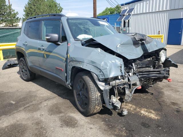 ZACCJBCB1JPH10121 - 2018 JEEP RENEGADE TRAILHAWK GRAY photo 4