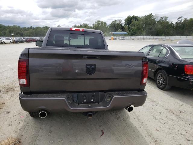 3C6JR6CT5JG167171 - 2018 RAM 1500 SPORT GRAY photo 6