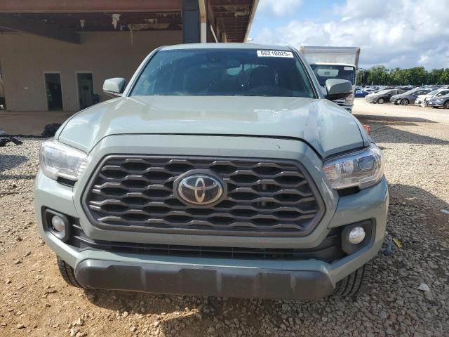 3TMCZ5AN5NM495049 - 2022 TOYOTA TACOMA DOUBLE CAB TEAL photo 5