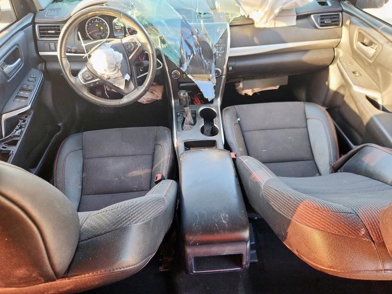 4T1BF1FK3HU684631 - 2017 TOYOTA CAMRY LE GRAY photo 8