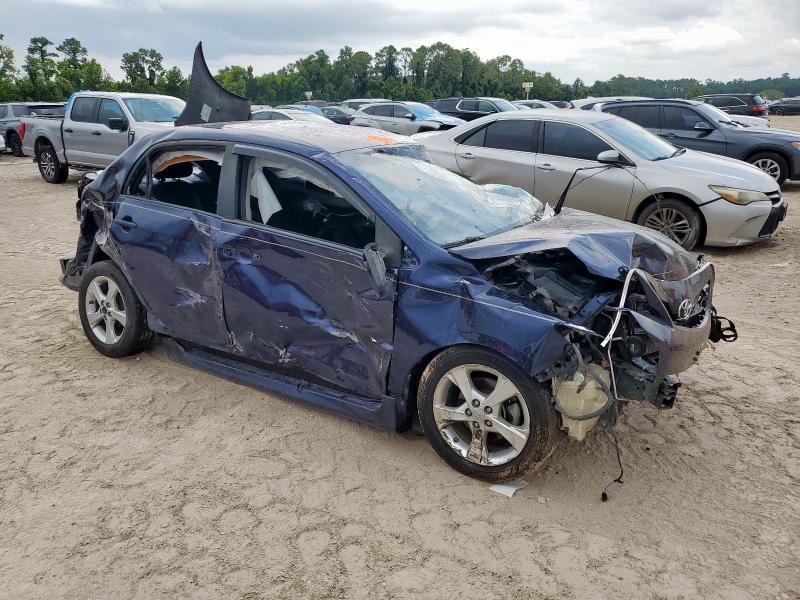 5YFBU4EEXDP104662 - 2013 TOYOTA COROLLA BASE أزرق صورة 4