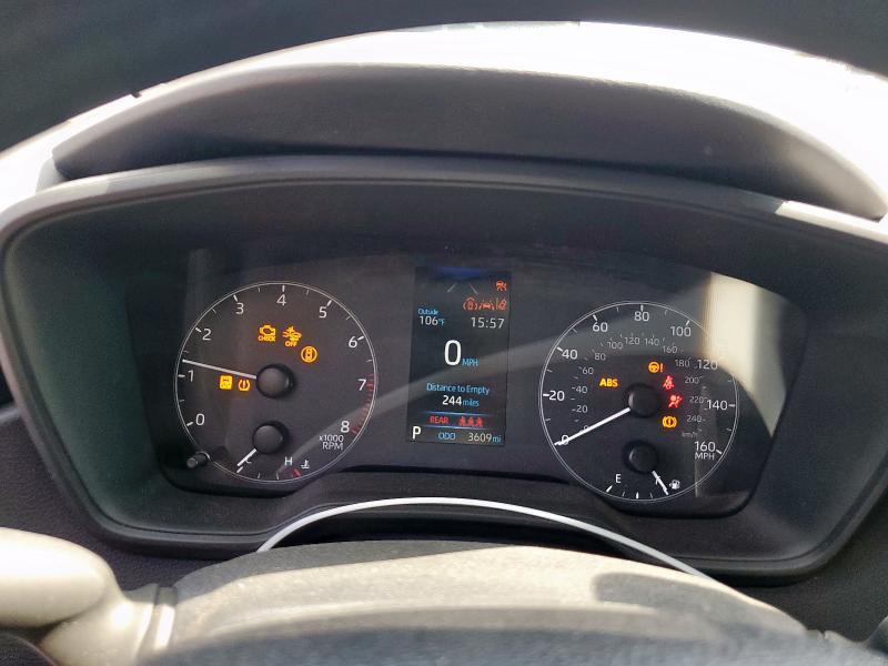 5YFB4MDE7RP111299 - 2024 TOYOTA COROLLA LE თეთრი ფოტო 9