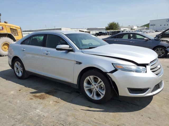 1FAHP2E84EG102415 - 2014 FORD TAURUS SEL SILVER photo 4