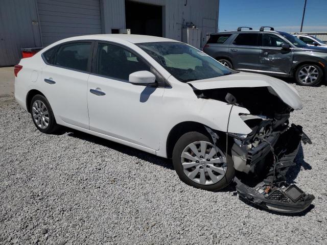 3N1AB7AP6JY258441 - 2018 NISSAN SENTRA S WHITE photo 4